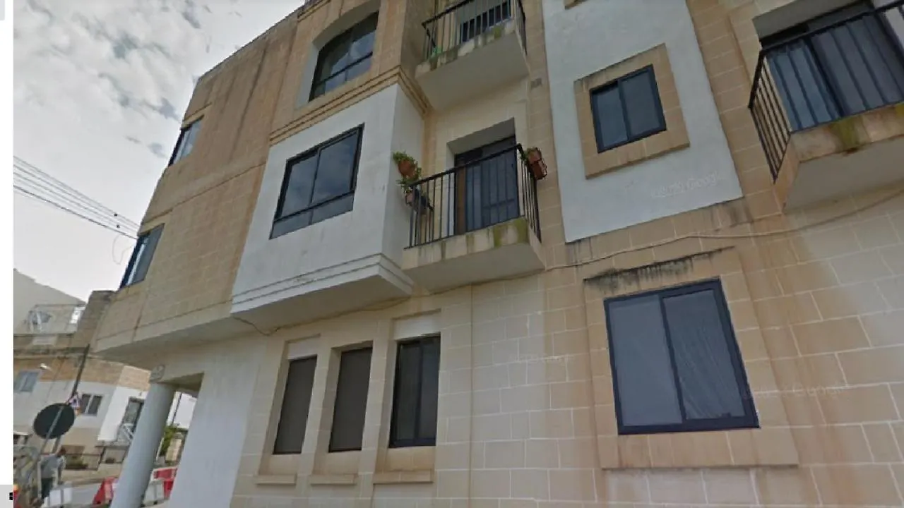 First Floor Corner Apartment Close To The Promenade Tban1-1 マルサスカーラ